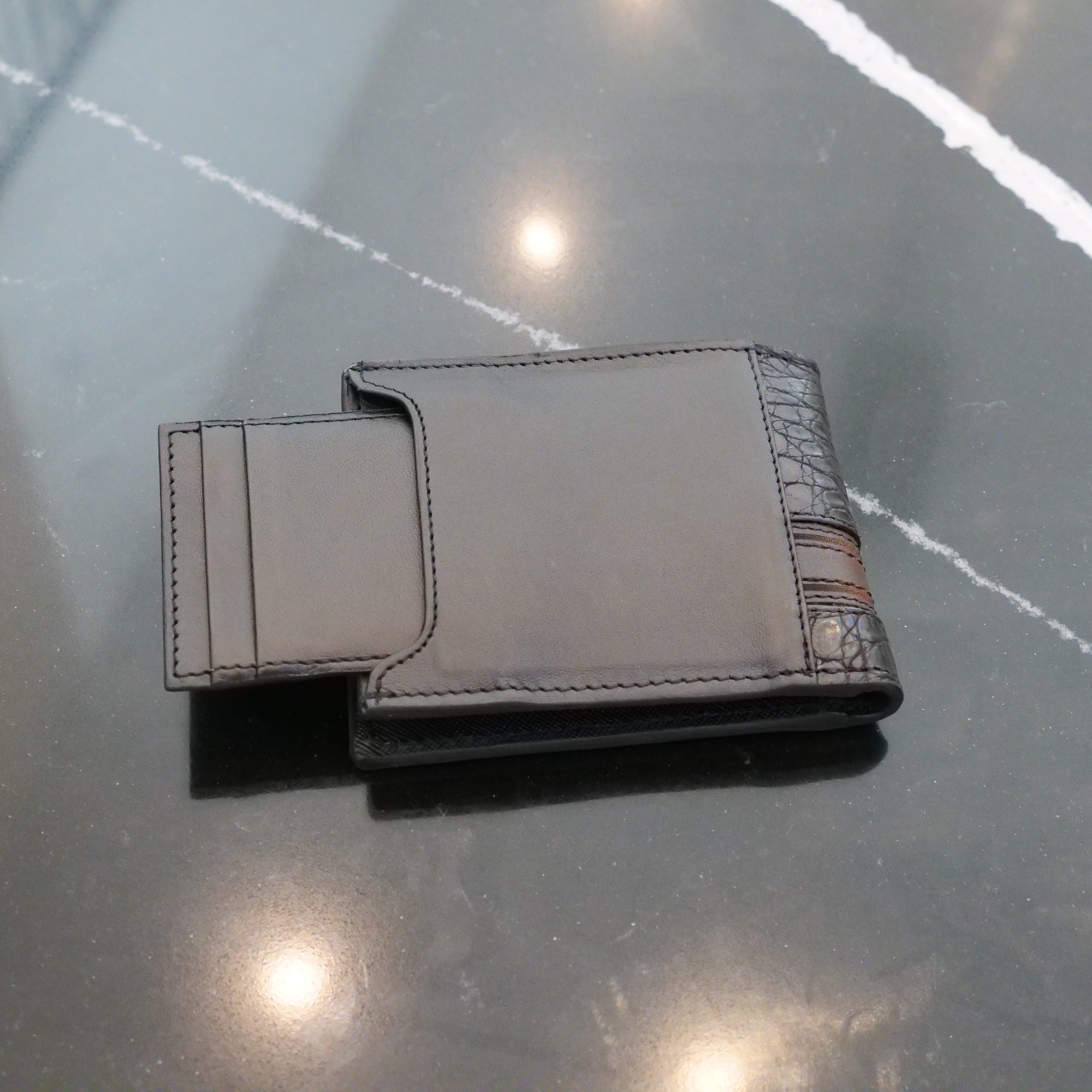 alligator wallet