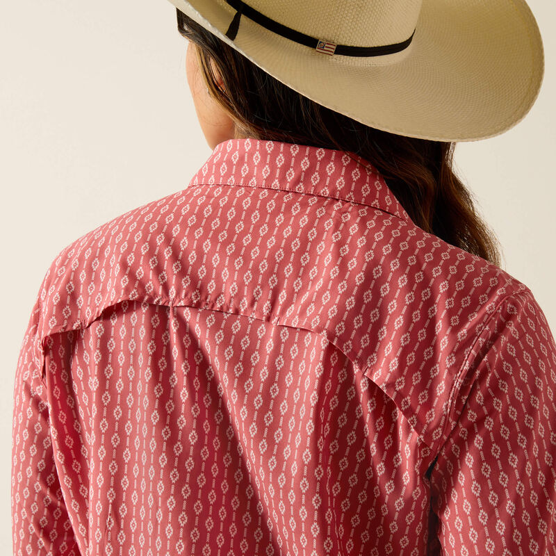 red ariat shirt for women