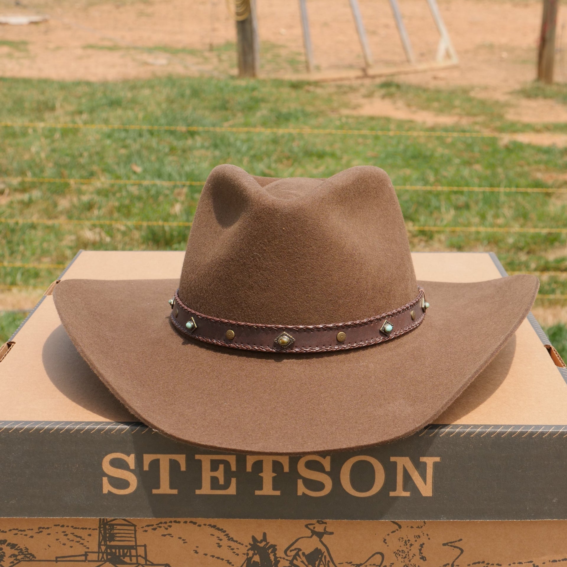 Stetson 4x Buffalo Felt Stetson Broken Bow 4X Buck Cowboy Hat