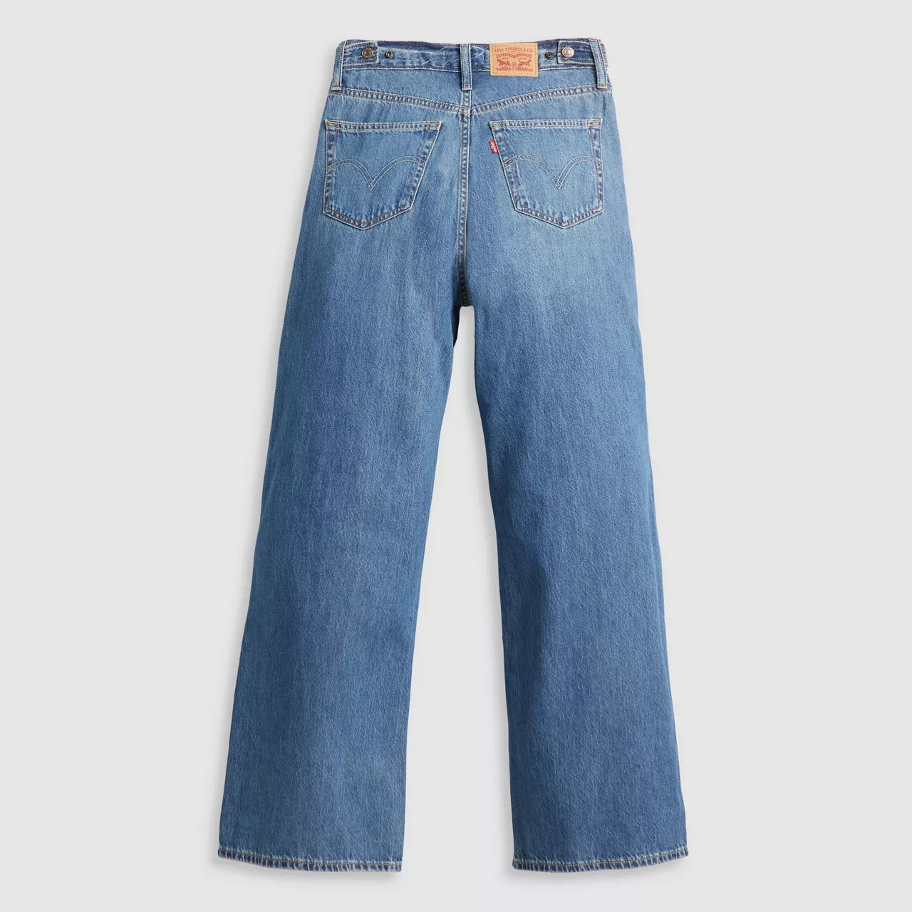 Levi's Women's Cinch Baggy Chasing Dreams 001UP-0002