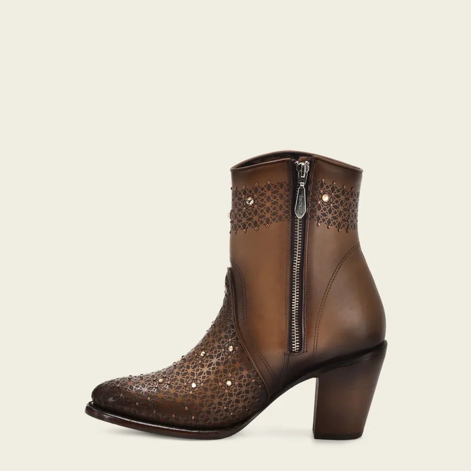 Cuadra Women&#39;s Round Toe Crystal Boots