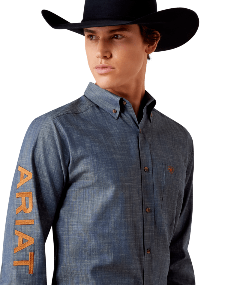 Ariat Men's Team Logo Twill Fitted Shirt 10079641