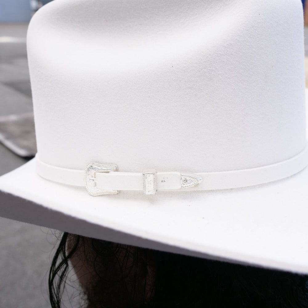 miss rodeo white cowboy hat