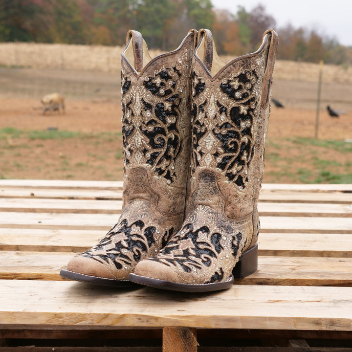 Corral boots brown with black inlay hotsell