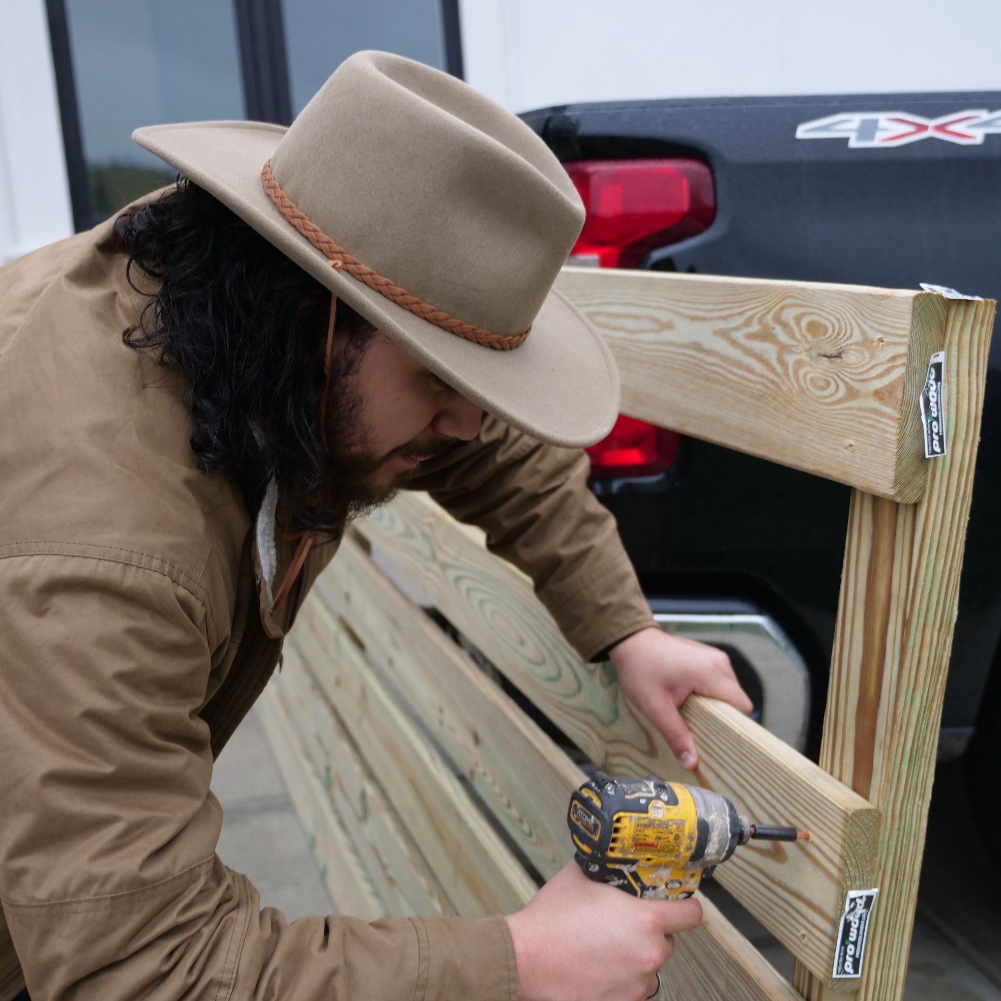 flat brim cowboy hat