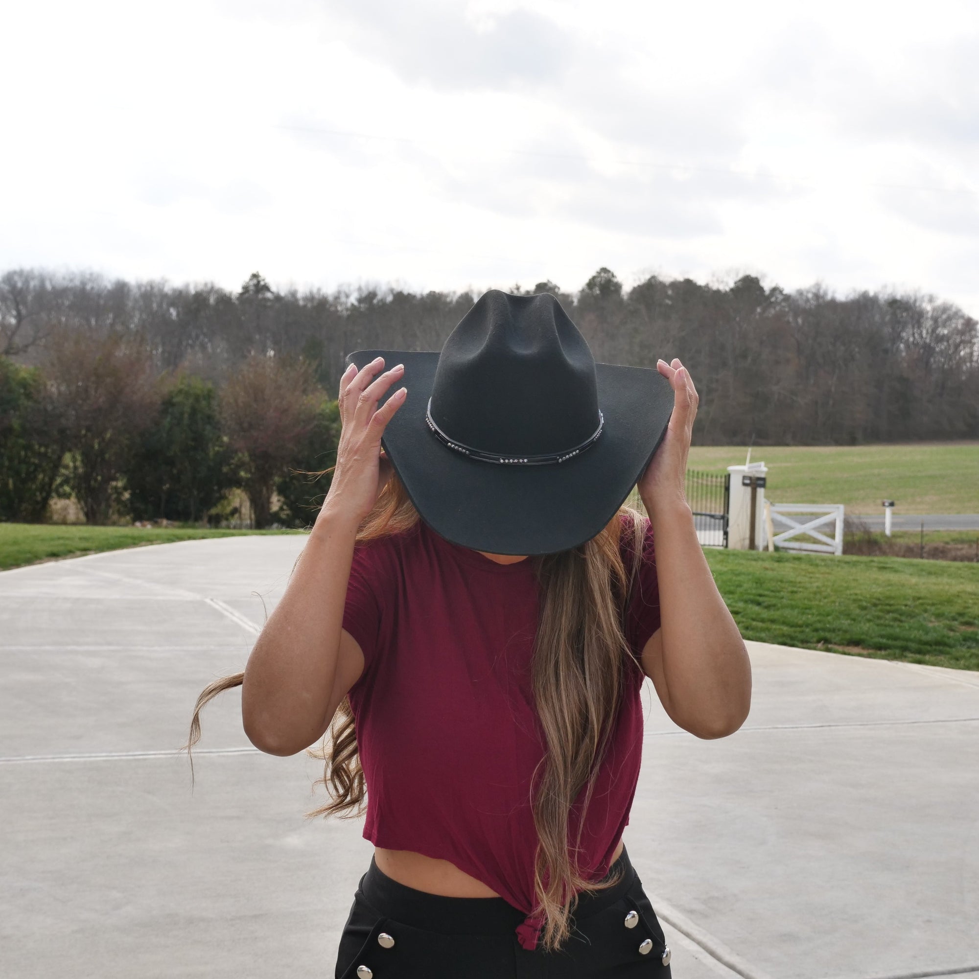 womens black cowboy hat